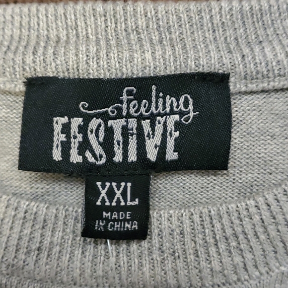 Festive sweater - Picture 7 of 8